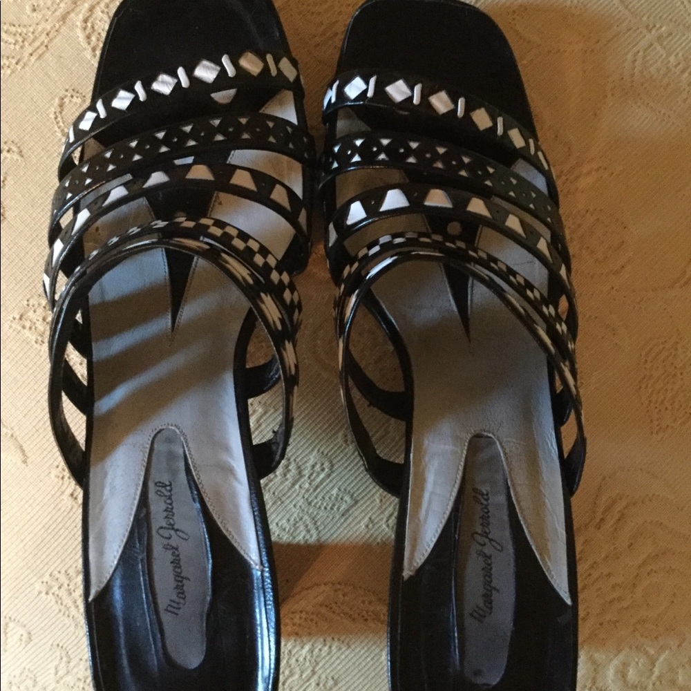 Vintage Margaret Jerrold Black White Sandals